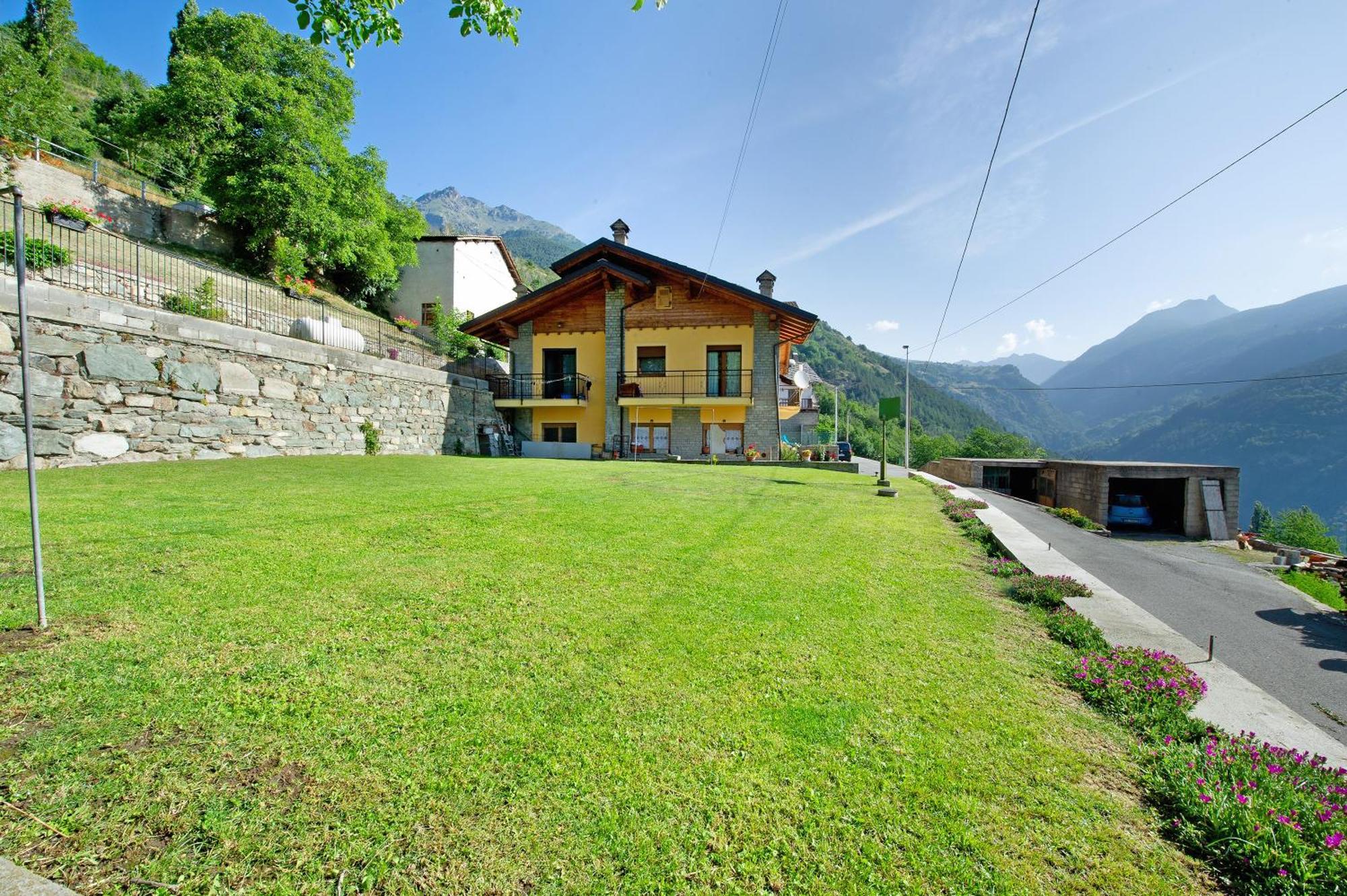Il Piccolo Nido Leilighet Aosta Eksteriør bilde